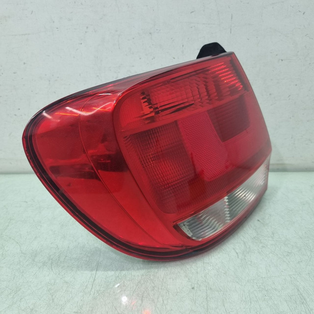 Lanterna Tras Esq VW Gol G6 2013/2016 Usada