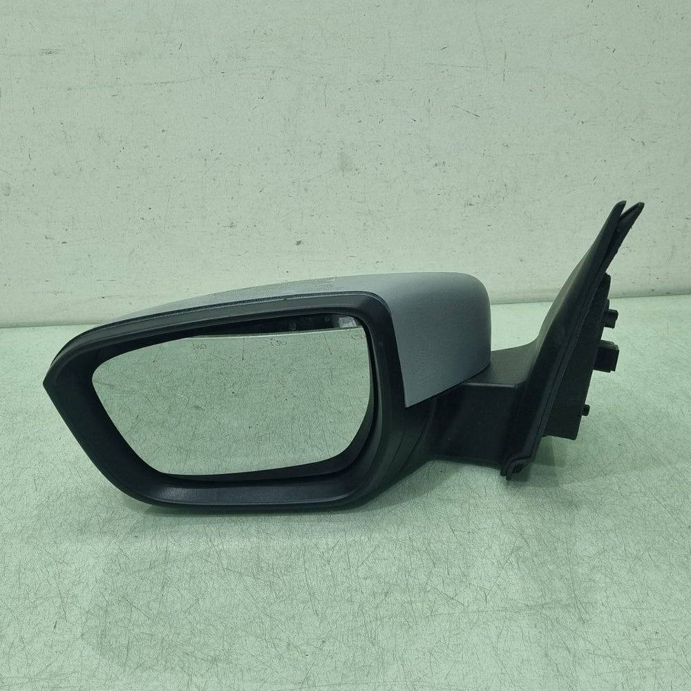 Retrovisor Ext Dir GM Onix 2020/2024 Usado