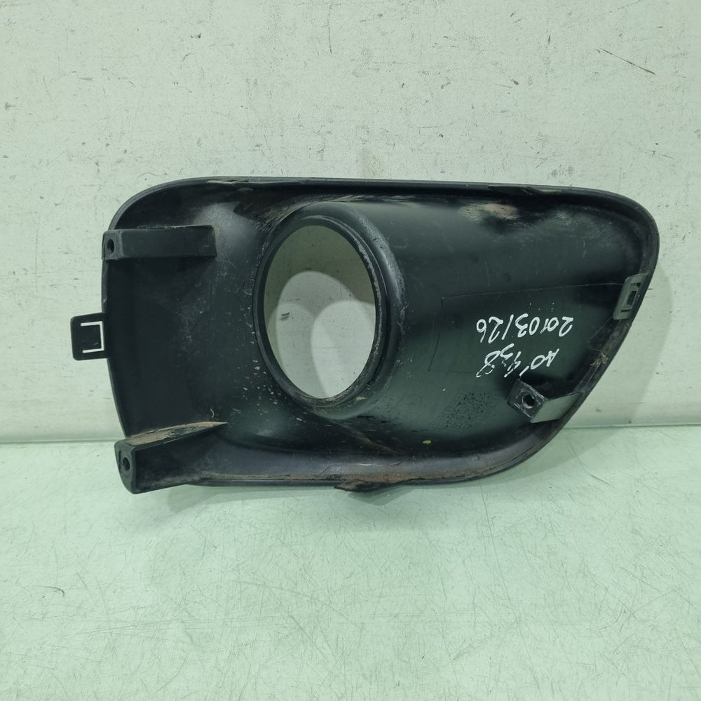 Moldura Farol Milha Esq Fiat Mobi 2015/2022 Usado