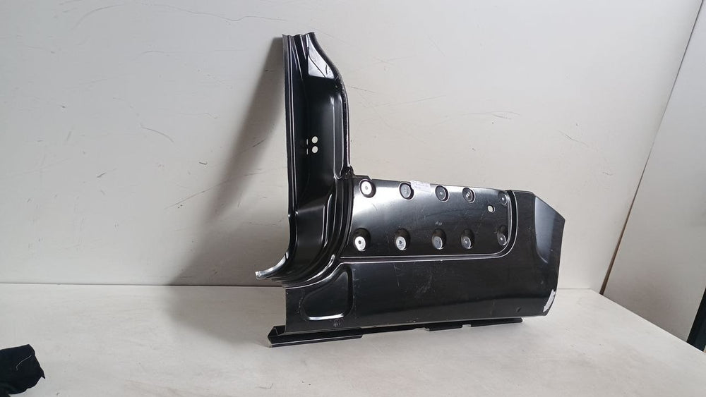 Retalho Lateral Esq Fiat Fiorino 2013/2025 Novo
