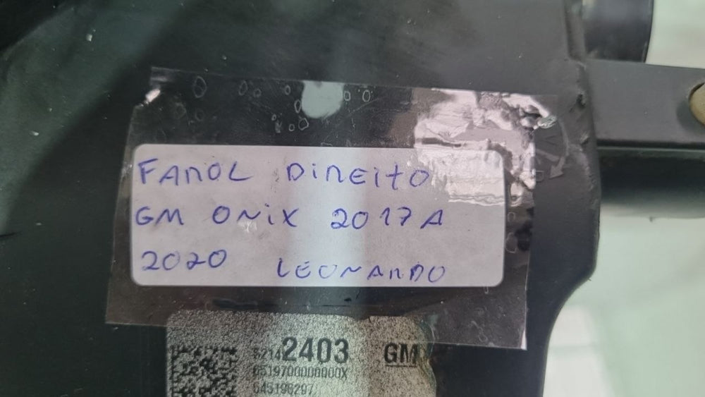 Farol Diant Dir GM Onix 2017/2020 Usado