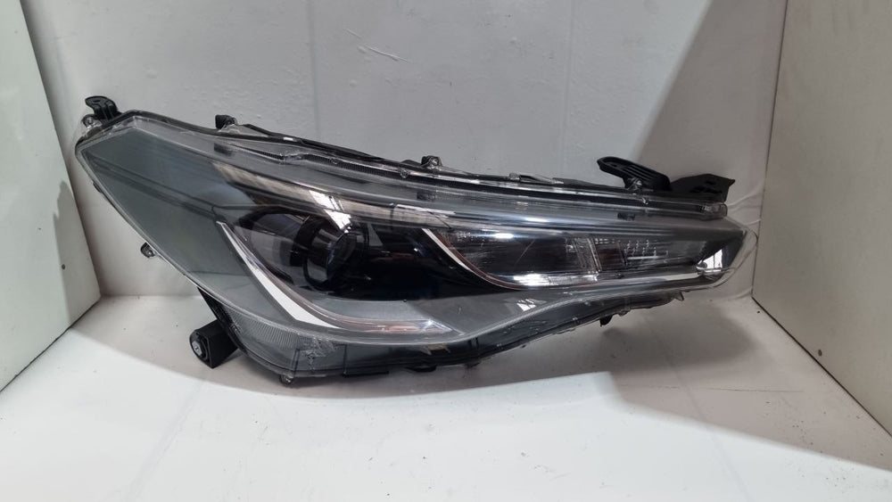 Farol Diant Dir Toyota Corolla Cross 2022/2024