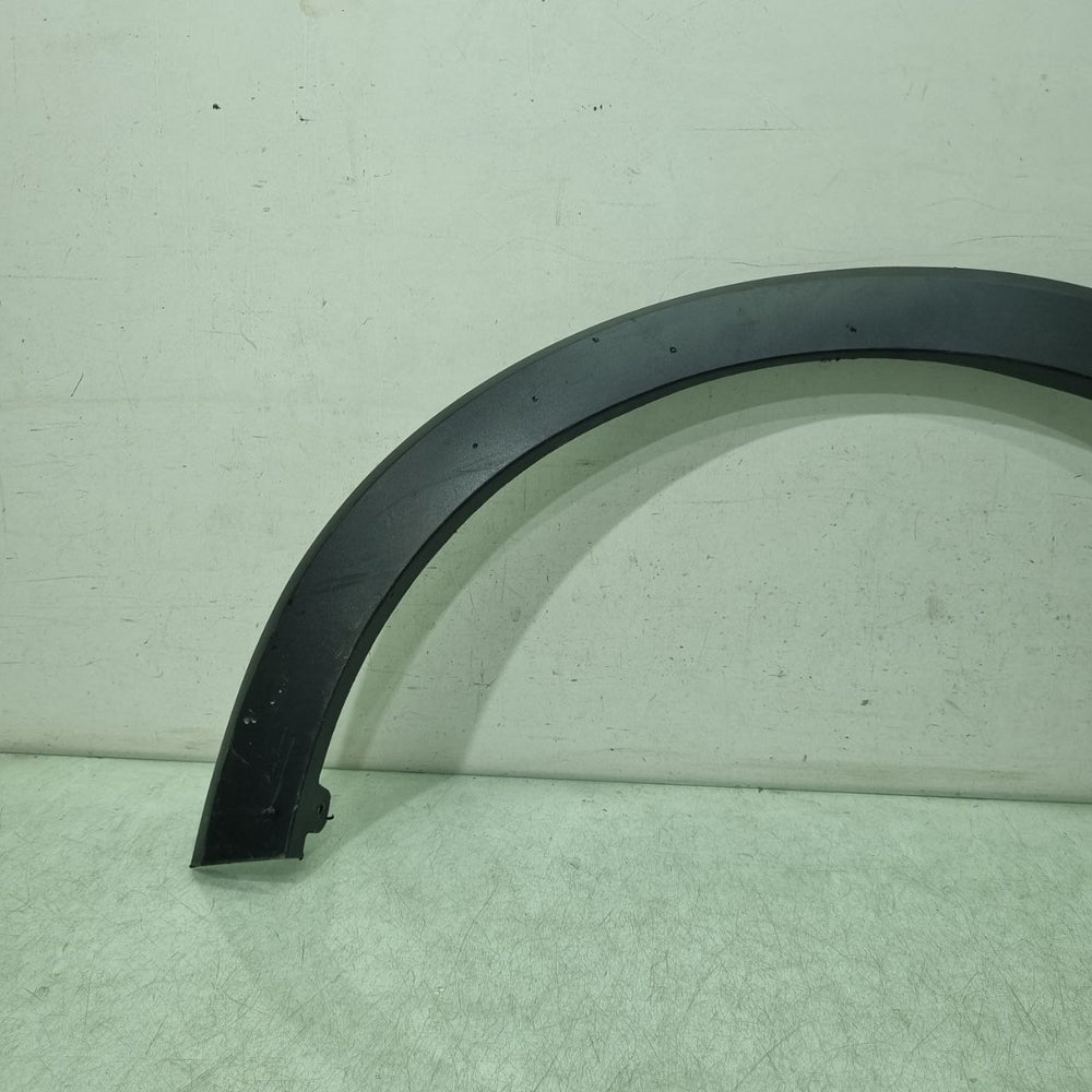 Moldura Passagem Roda Tras Esq Renault Captur Usada