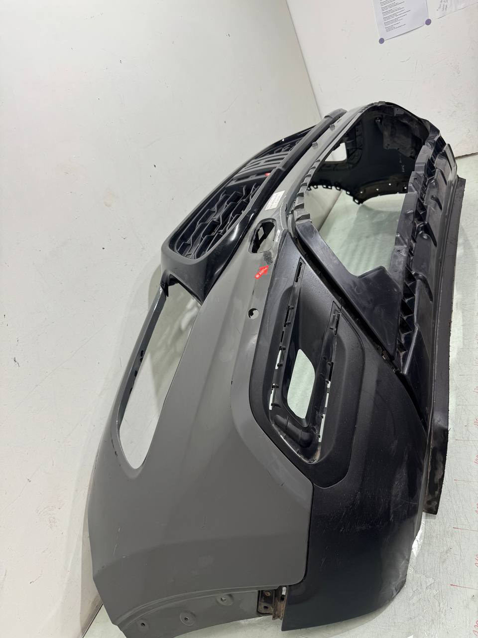 Para-choque Diant Fiat Toro Volcano 2022/2025 Usado