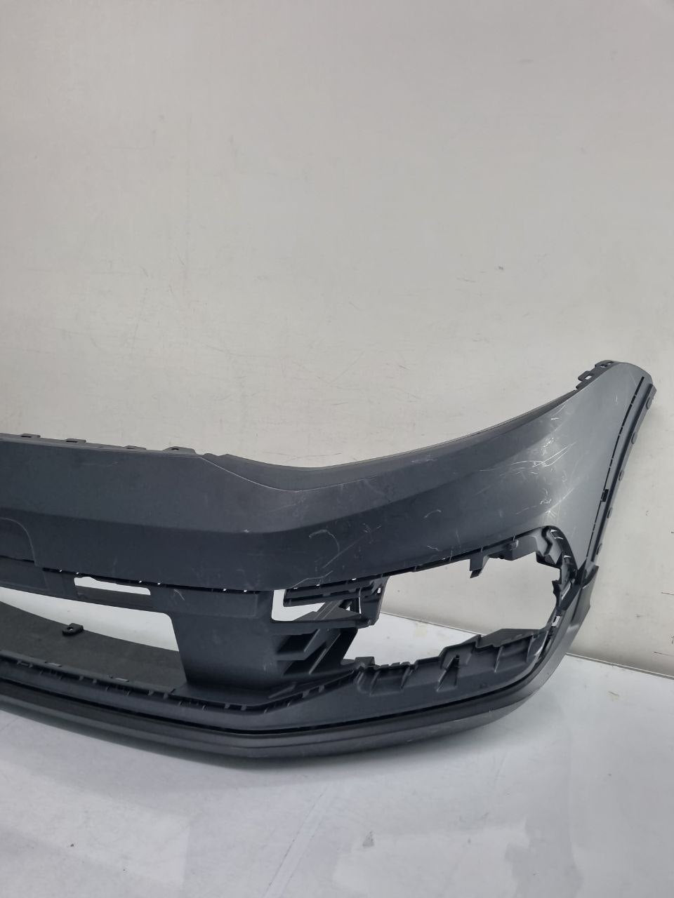 Para-choque Dianteiro VW CrossFox 2015/2021 Novo