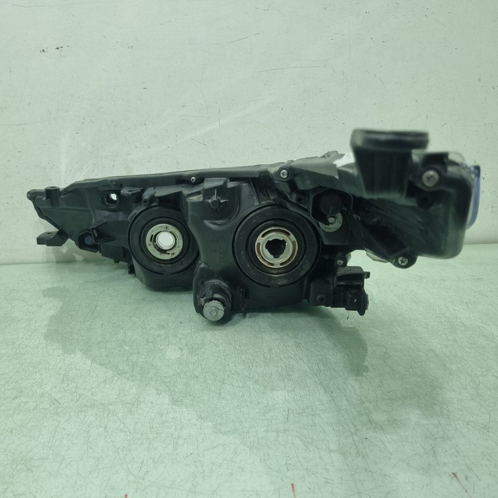 Farol Diant Dir Toyota Yaris 2018/2023 Usado