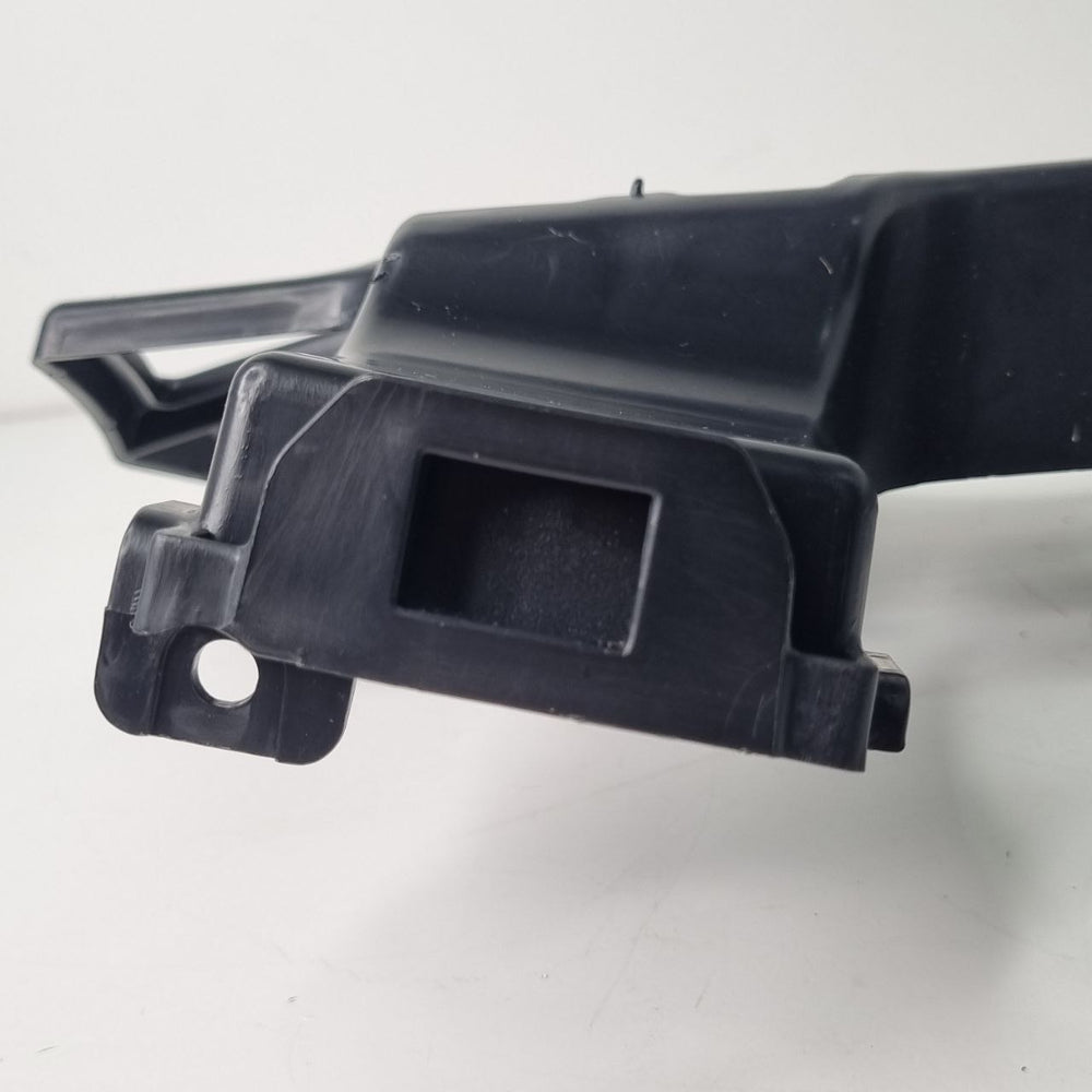 Suporte Trilho Traseiro Superior Esquerdo Hyundai HB20 Hatch 2013/2019 Novo
