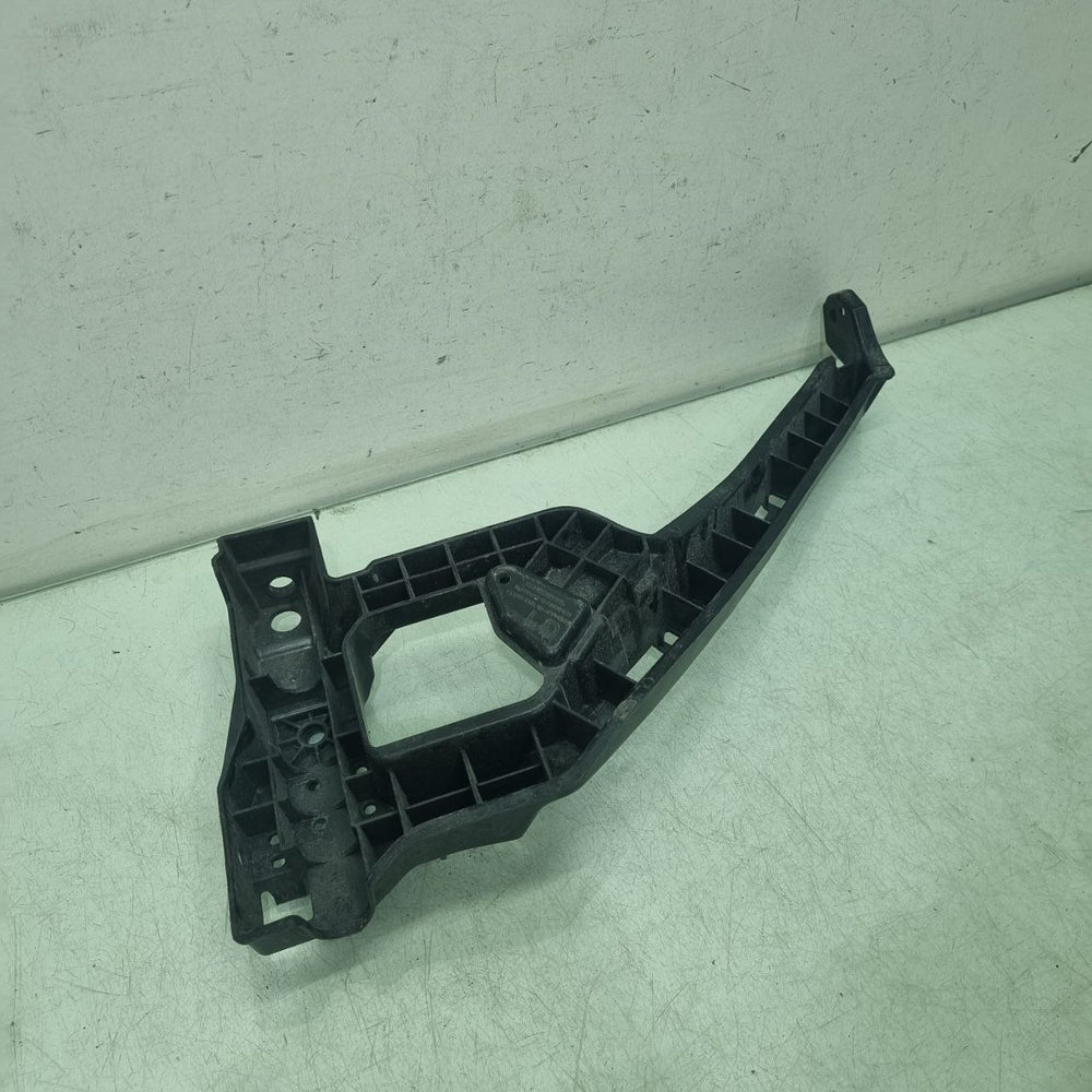 Guia Parachoque Diant Dir Mitsubishi ASX 17/21 Usado