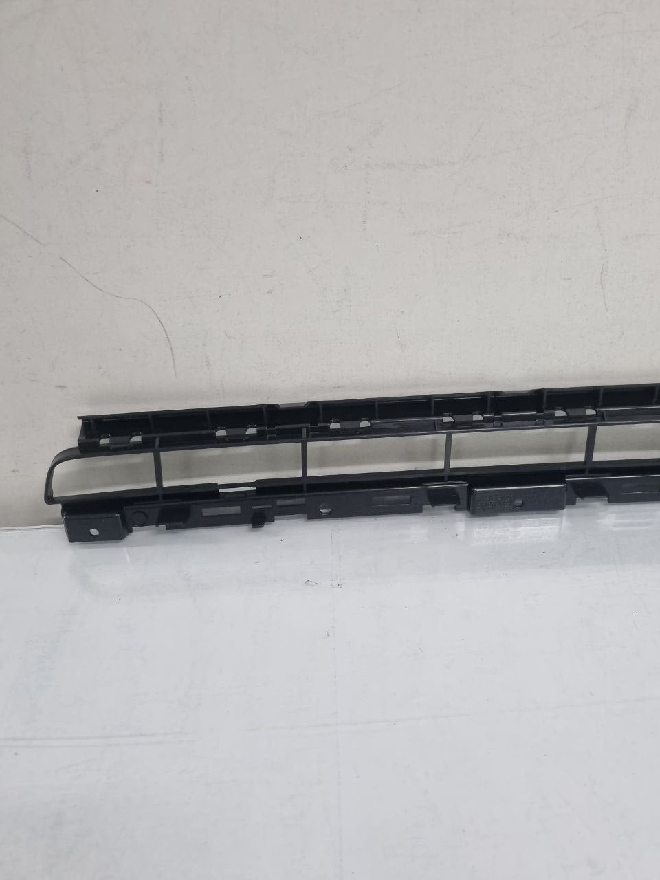 Grade Inferior Parachoque Dianteiro Audi A4 B9 2017/2018 Nova