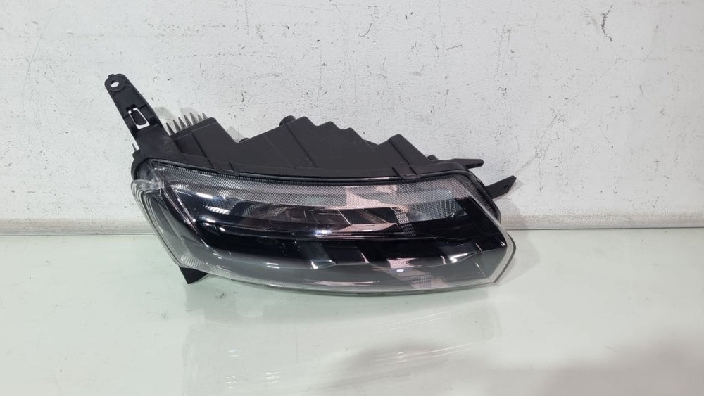 Farol Diant Dir Renault Kwid 2022/2025 Usado
