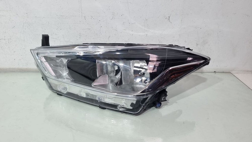 Farol Diant Esq Nissan Kicks 2016/2017 Usado