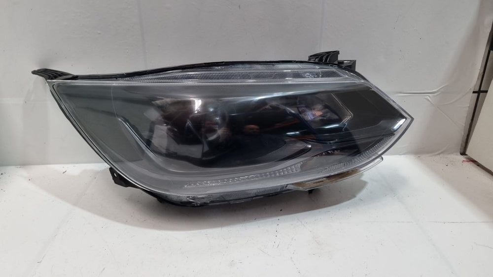 Farol Diant Dir GM Onix 2020/2023 Usado