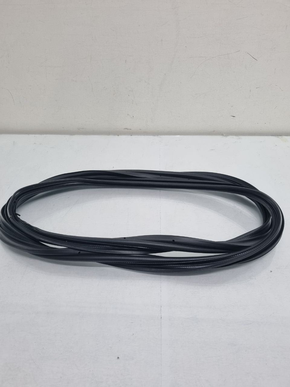 Borracha Vedação Porta Malas Chevrolet Prisma 2013/2019 Nova