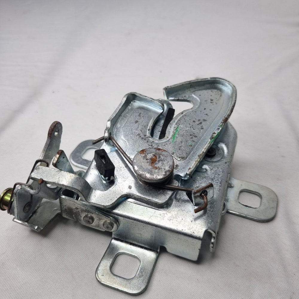 Fechadura Capô Fiat Palio 2004/2012 Usado