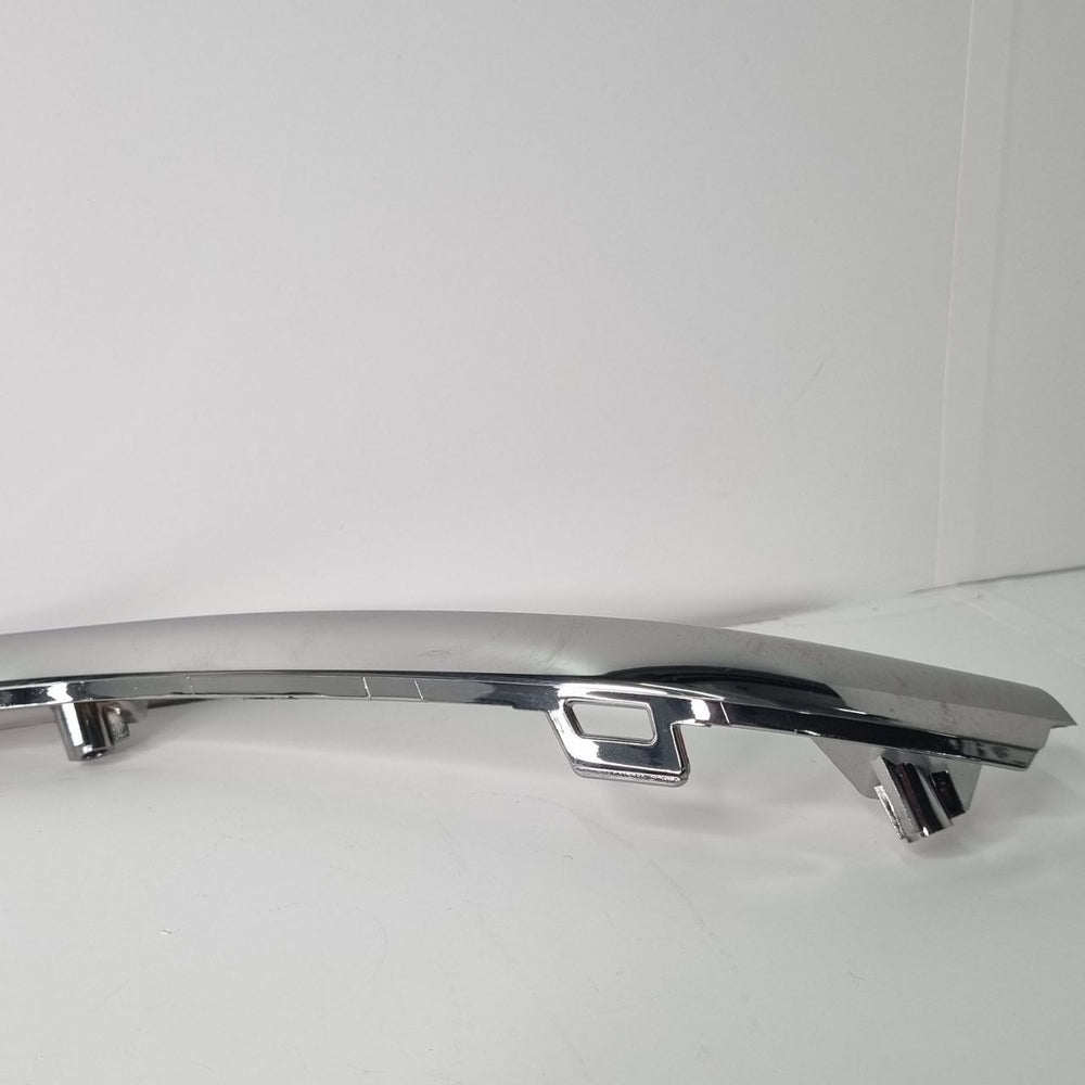Friso Grade Dianteiro Superior Renault Sandero 2012/2016 Novo