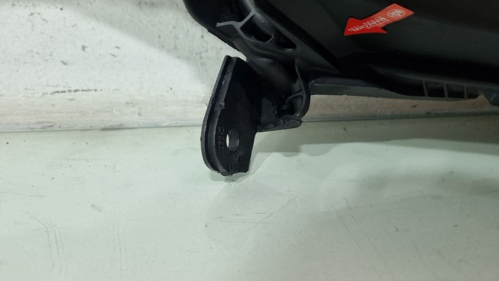 Farol Diant Esq Honda HRV 2015/2018 Usado