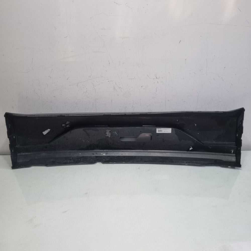 Friso Tras Central Renault Sandero Stepway 17/22 Usado
